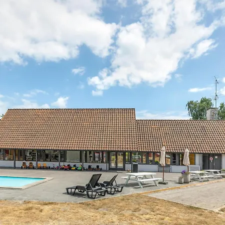 3 Bedroom Cozy In Дом отдыха Нексё