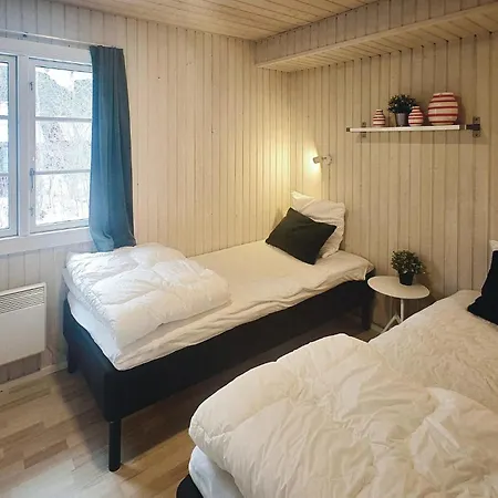 3 Bedroom Cozy In * Нексё